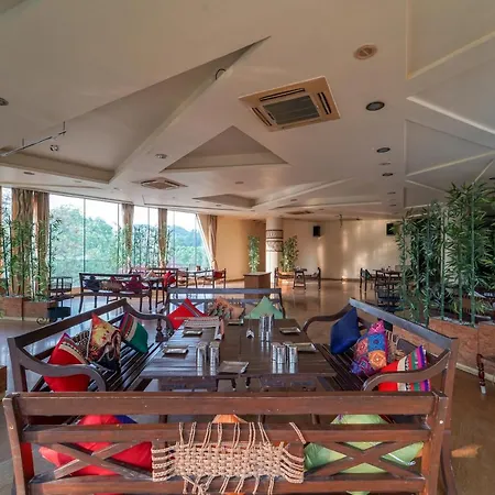 Triose Boutique Hotel Lonavala-2